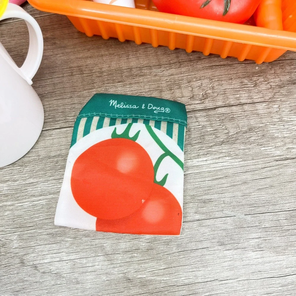 Melissa and Doug kids gardening